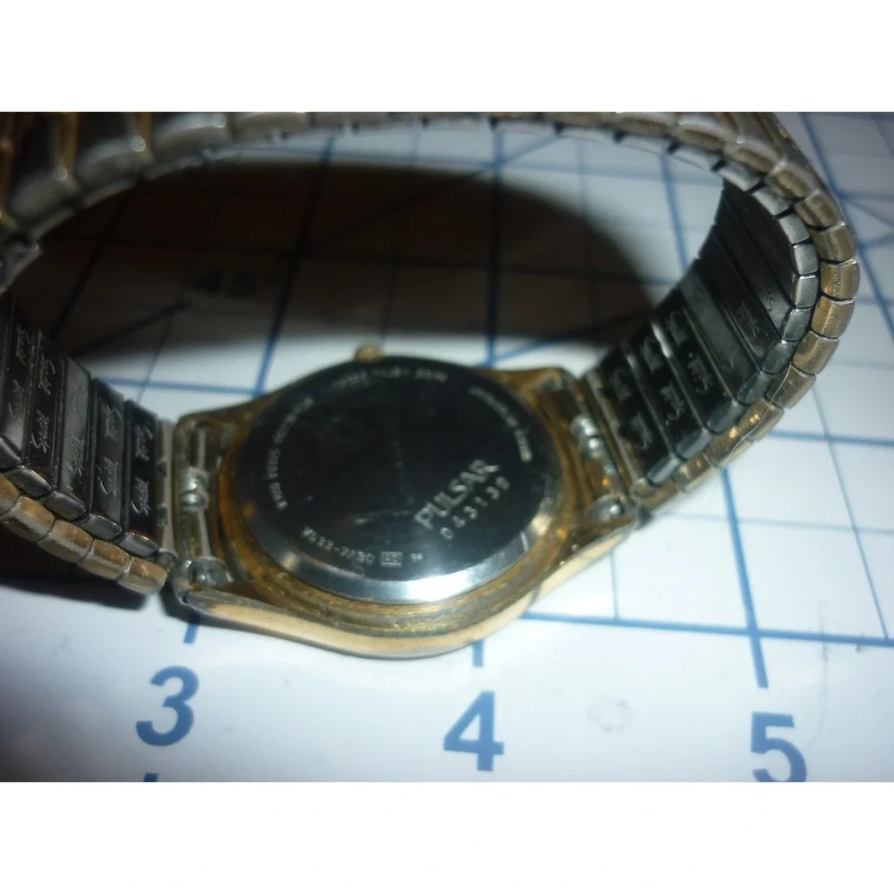 Pulsar Quartz Watch V533-7A30 Gold Tone Day‎ Date Speidel Band Mens 35mm Vtg USA